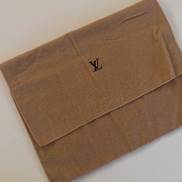 Louis Vutton Dust Bag 13”x10” - Picture 3 of 7